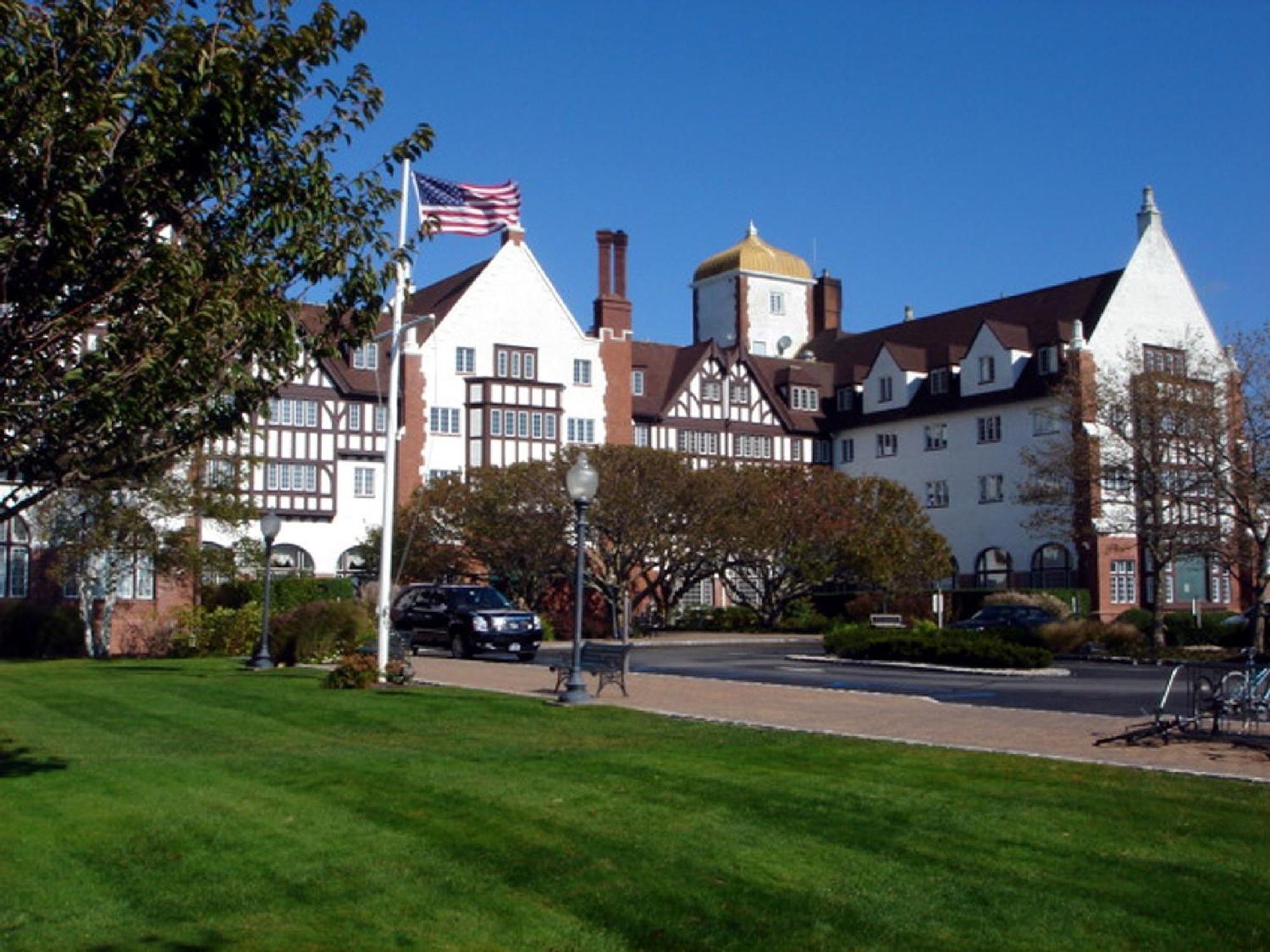 Montauk Manor Hotel Buitenkant foto The Inn at Gadsden's Point